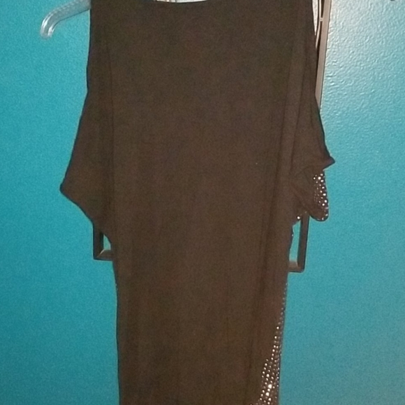 INC cold shoulder embellished knit. Size XL - Picture 4 of 8